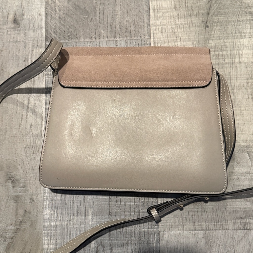 Chloé Faye Medium Shoulder Bag - Picture 7 of 7